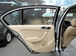 1号社区如何安全锁车